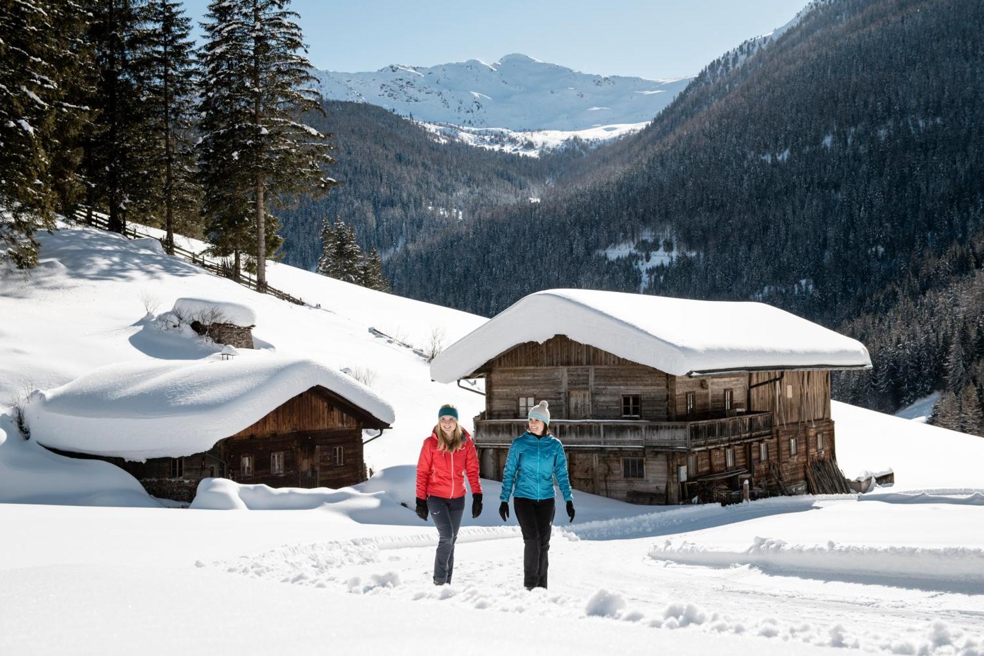 Gasthof Residence Brugghof & Erlhof Campo Tures Exterior foto
