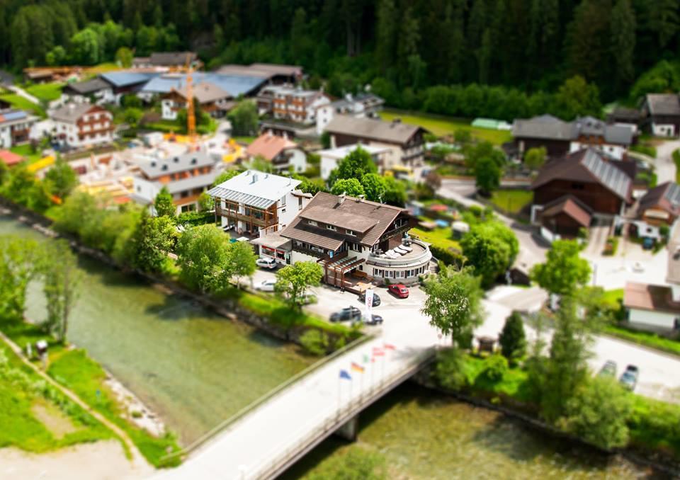 Gasthof Residence Brugghof & Erlhof Campo Tures Exterior foto